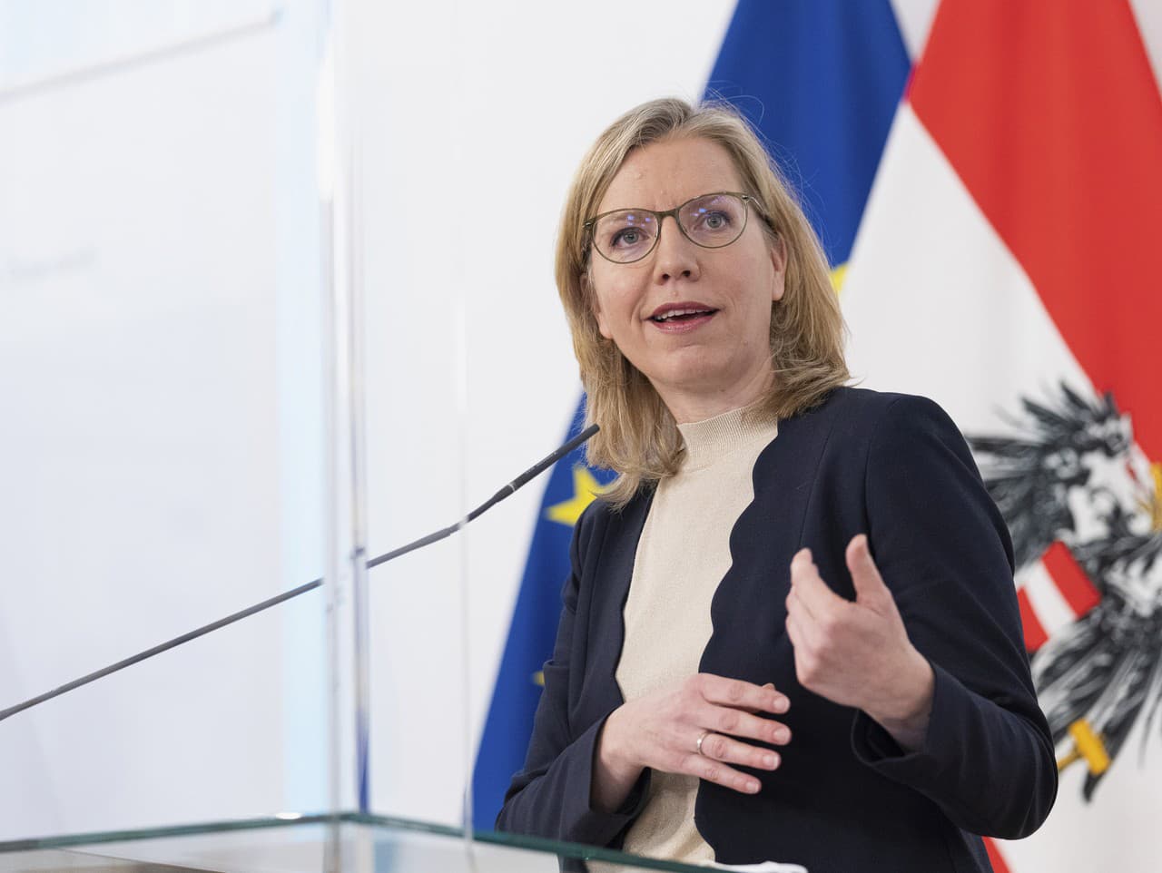 Rakúska ministerka pre ochranu klímy a životného prostredia Leonore Gewesslerová