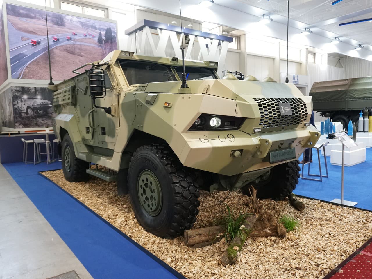 Viacúčelové obrnené vozidlo 4x4 na podvozku Tatra od spoločnosti Tatra Defence Slovakia na výstave IDEB 2021