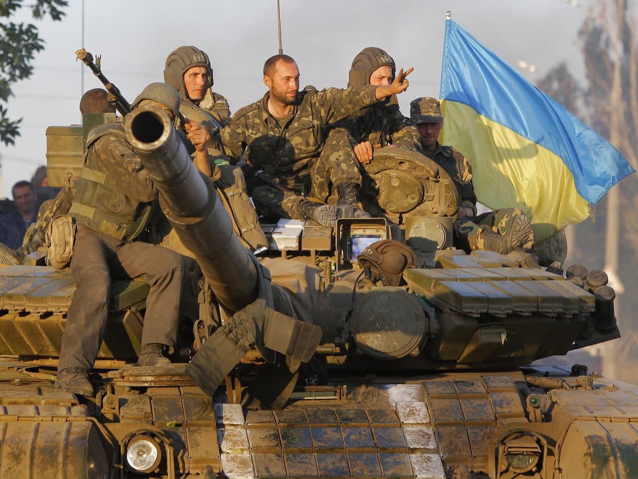 Ruské jednotky na pohraničí Ukrajiny.
