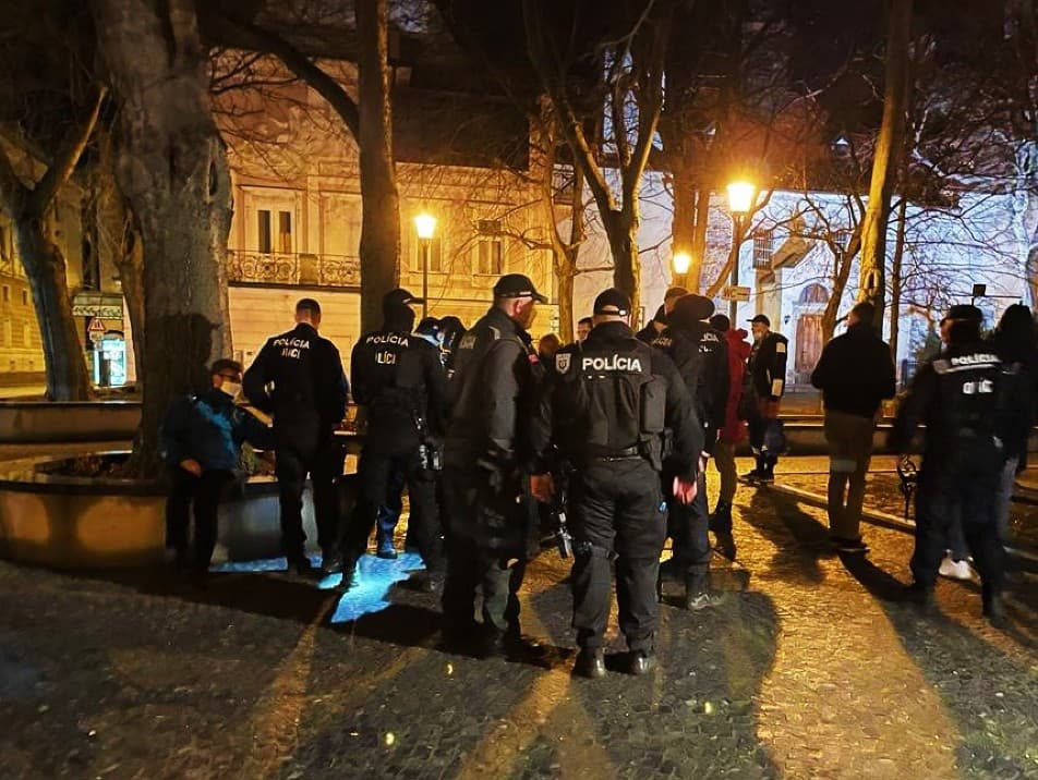 Zásah polície počas silvestrovskej noci