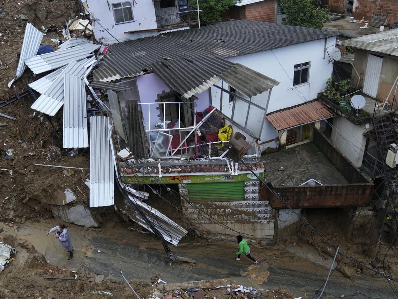 Zničené domy v Brazílii