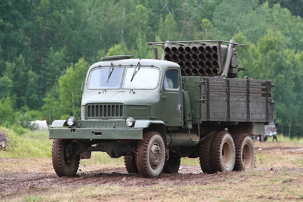 Ozbrojené sily Slovenskej republiky stále používajú napríklad nákladné automobily Praga V3S