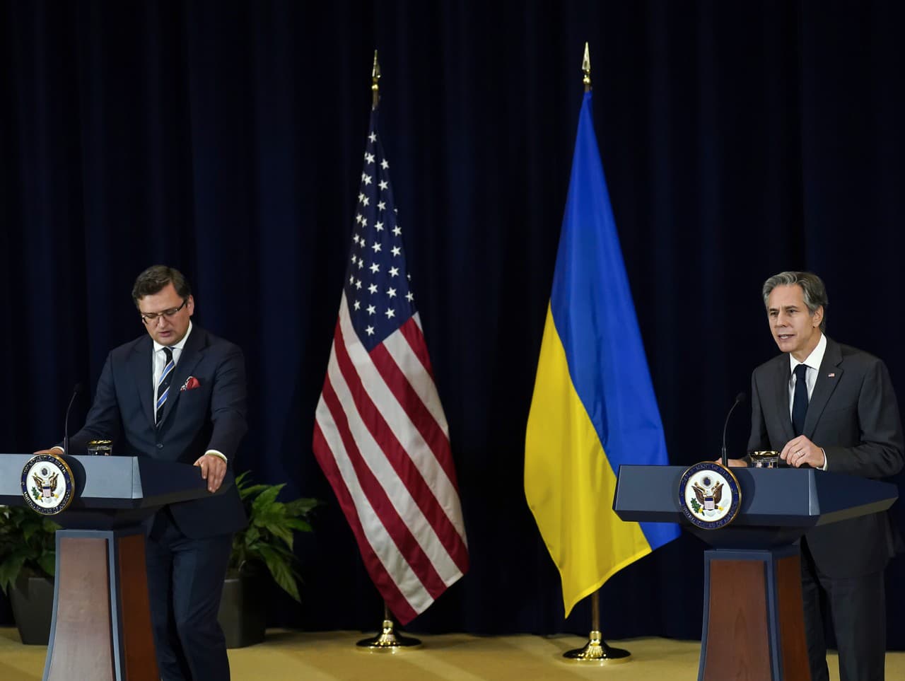Ministri zahraničných vecí USA a Ukrajiny Antony Blinken a Dmytro Kuleba