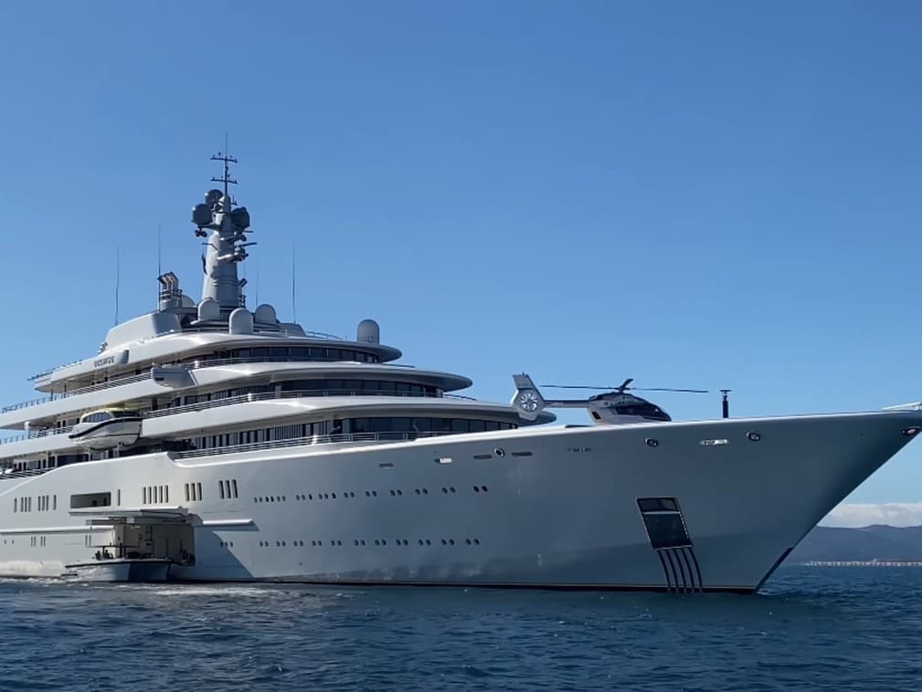 Na snímke je jachta ruského miliardára Romana Abramoviča.