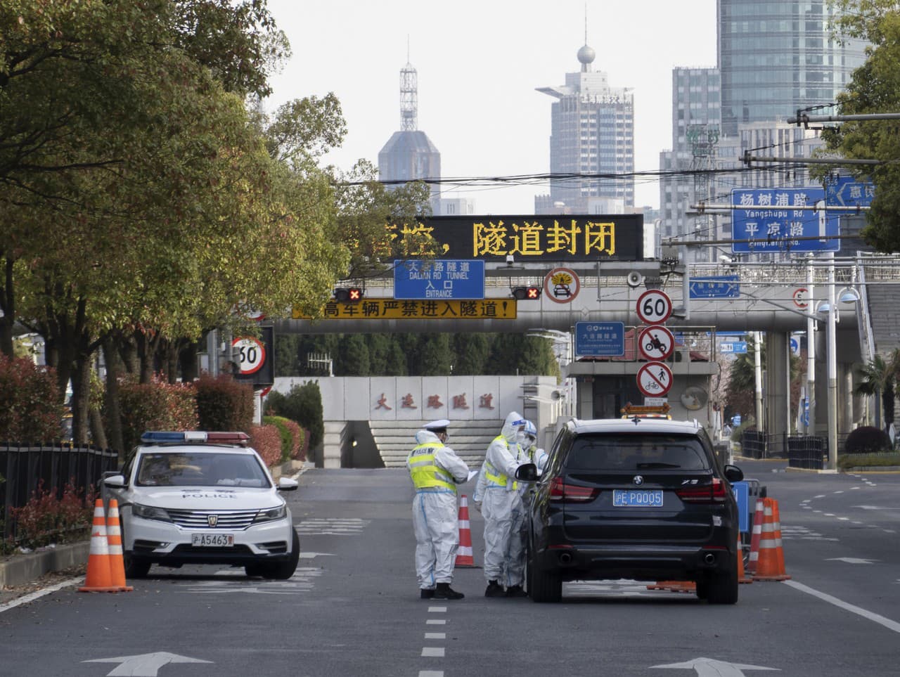 V Šanghaji začal rozsiahly lockdown