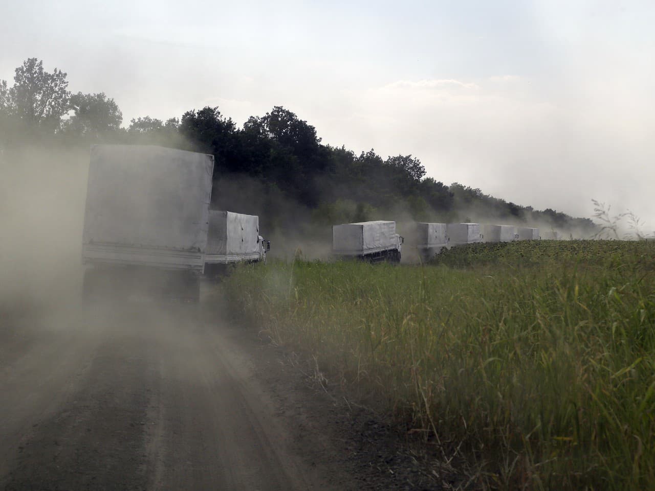 Ruský konvoj sa presúva na Donbas