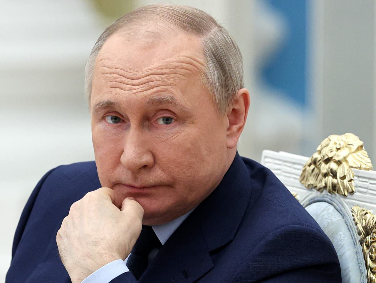 Vladimir Putin pôsobí ako svoj vlastný tieň