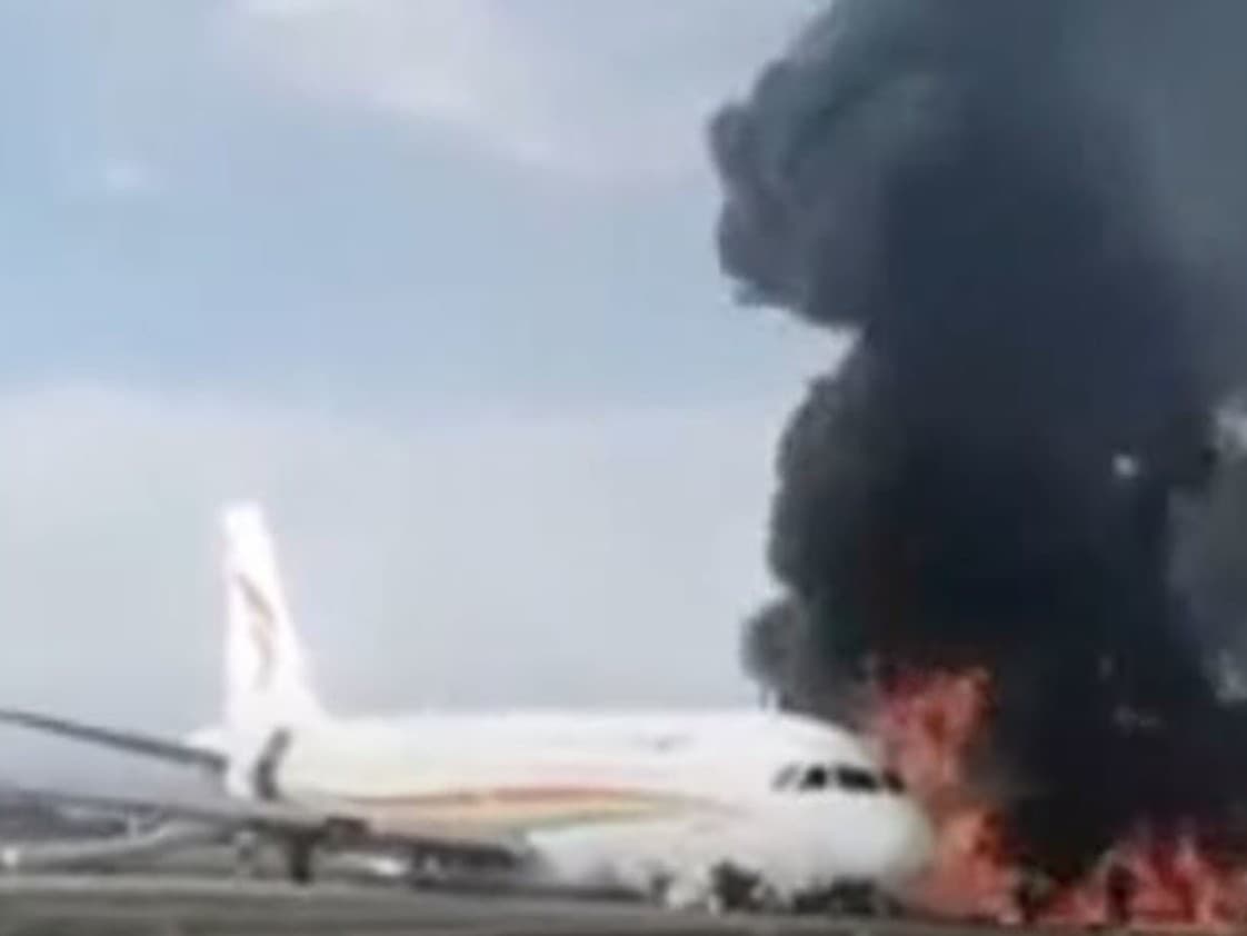 Požiar lietadla v Číne