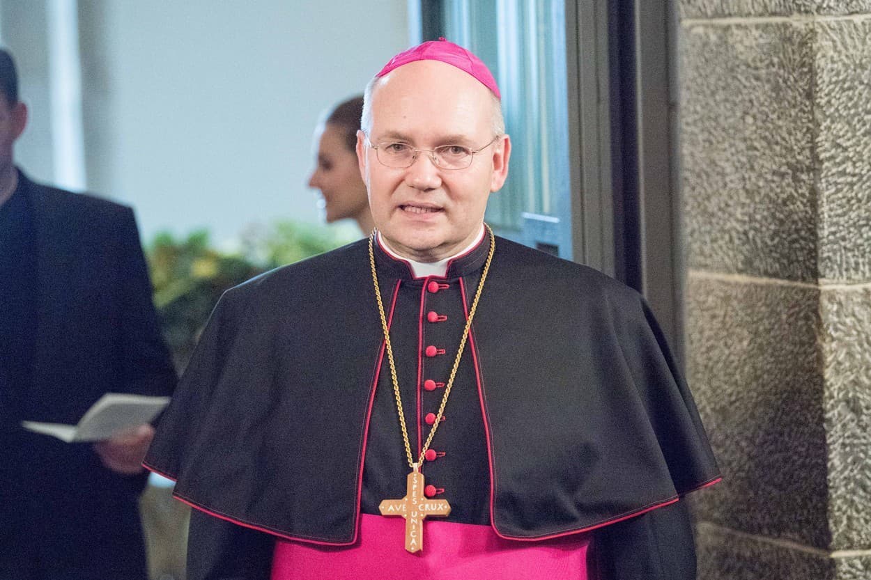 Helmut Dieser patrí k najprogresívnejším biskupom v Nemecku.