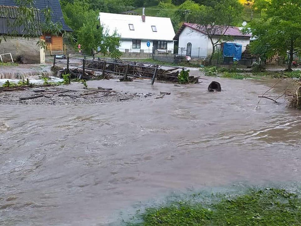 Záplavy v obci Valaská Belá