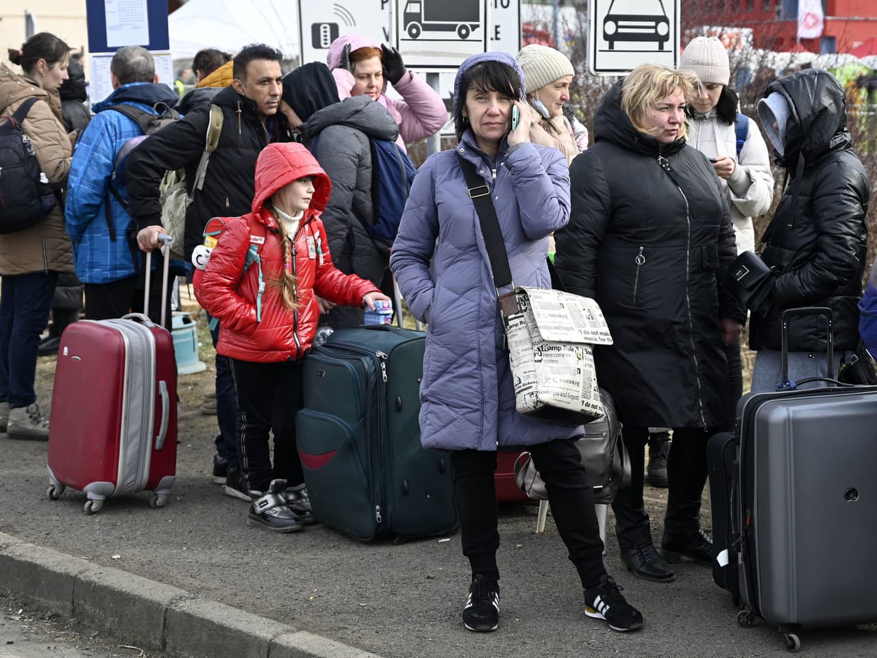 Utečenci z Ukrajiny na slovenských hraniciach