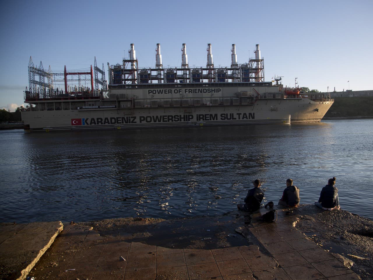 Loď tureckej spoločnosti Karadeniz doplávala na Kubu. 