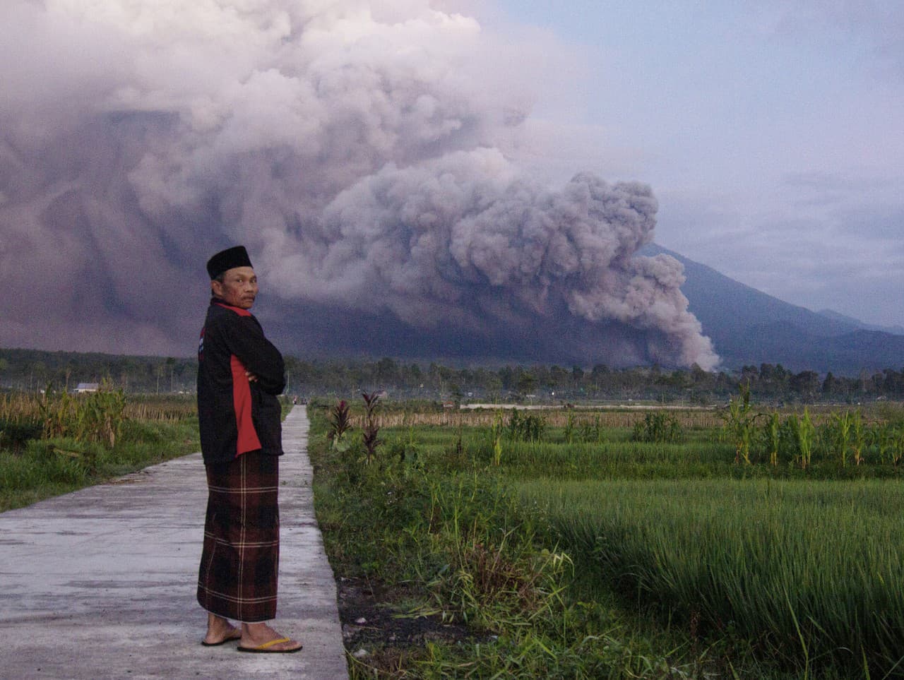 Výbuch sopky Semeru na indonézskom ostrove Jáva