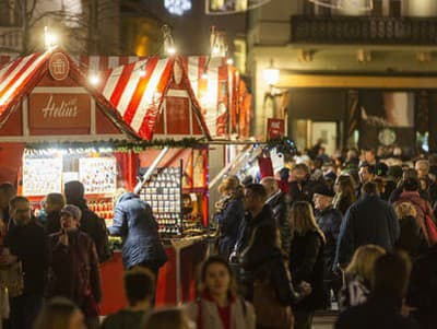 Vianočné trhy v centre Bratislavy