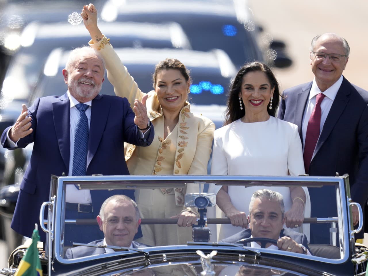 Zvolený prezident Lula da Silva (vľavo)