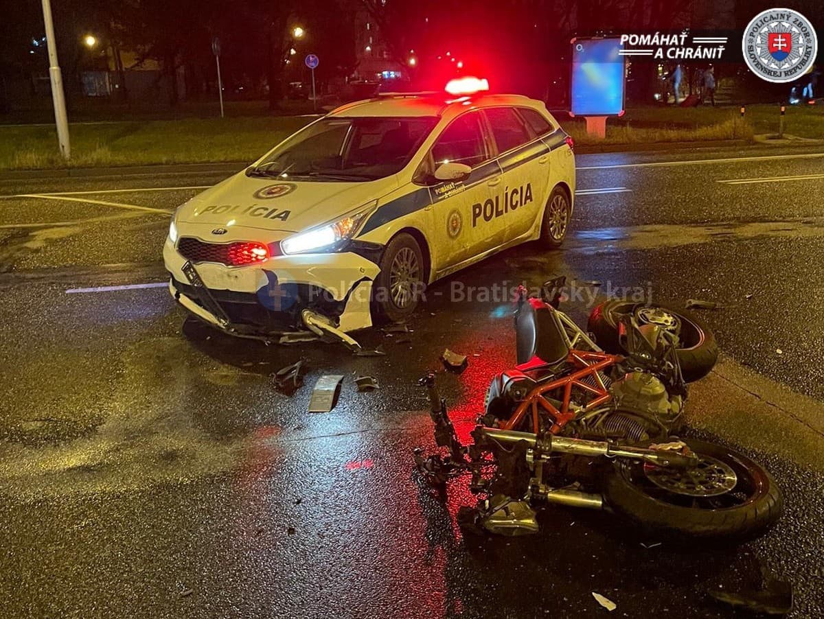 Nehoda motocykla v Bratislave