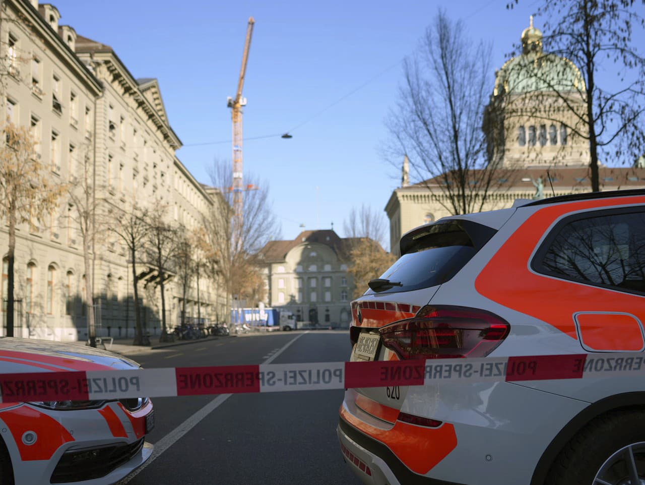 Švajčiarska polícia zatkla pri parlamente muža, na ktorom našla stopy výbušnín