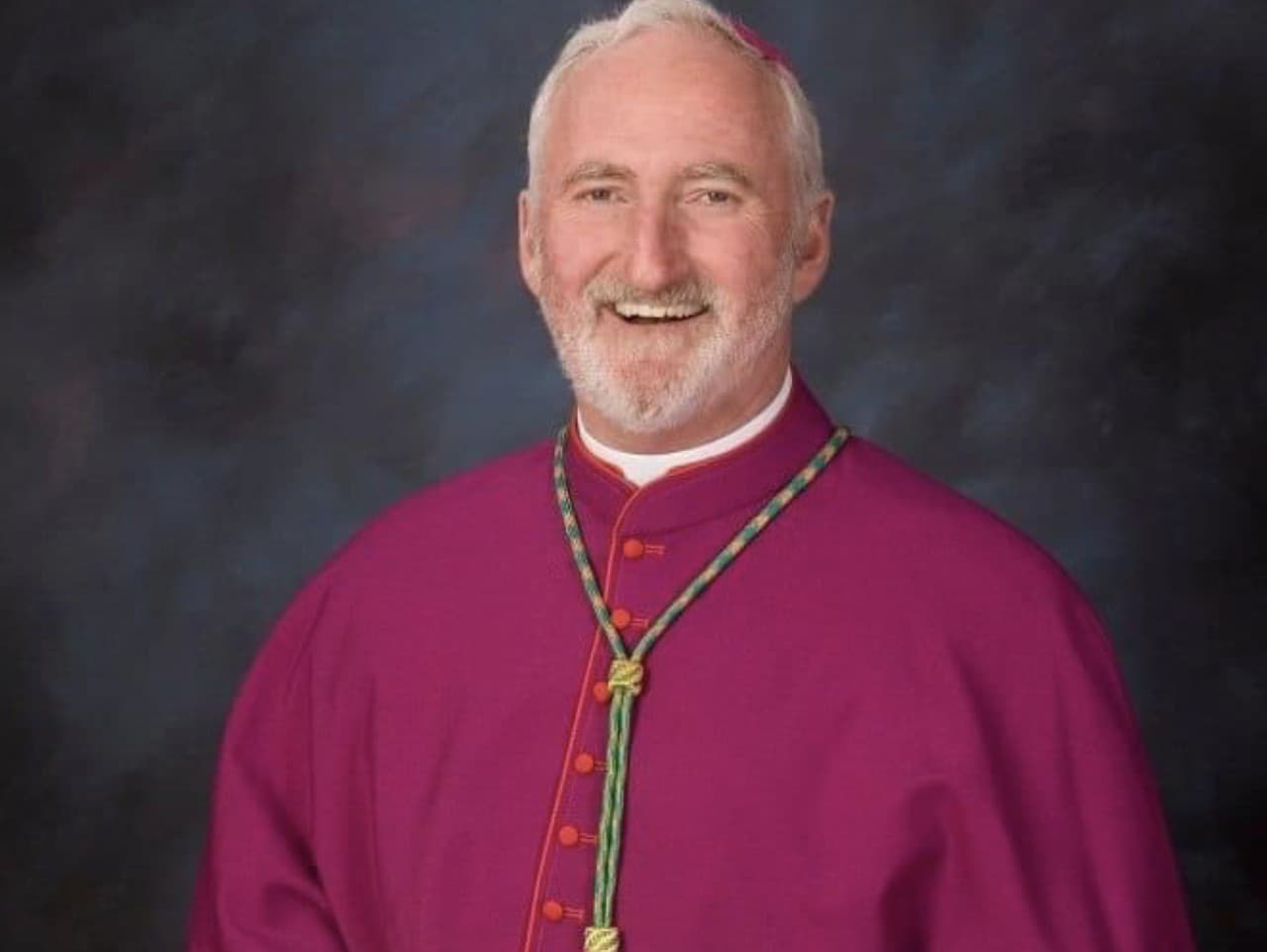 biskup David O’Connell