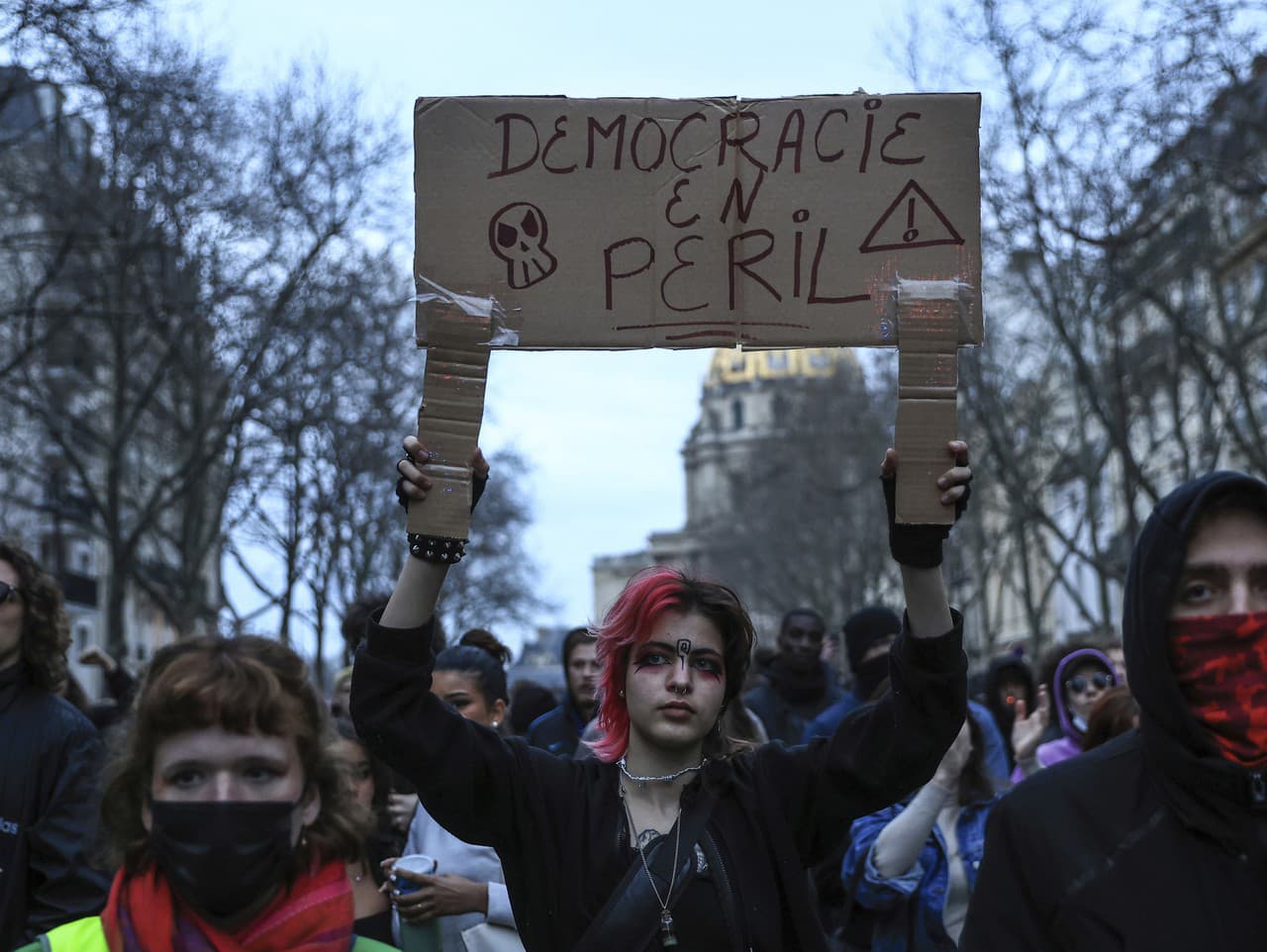 Protesty proti dôchodkovej reforme vo Francúzsko