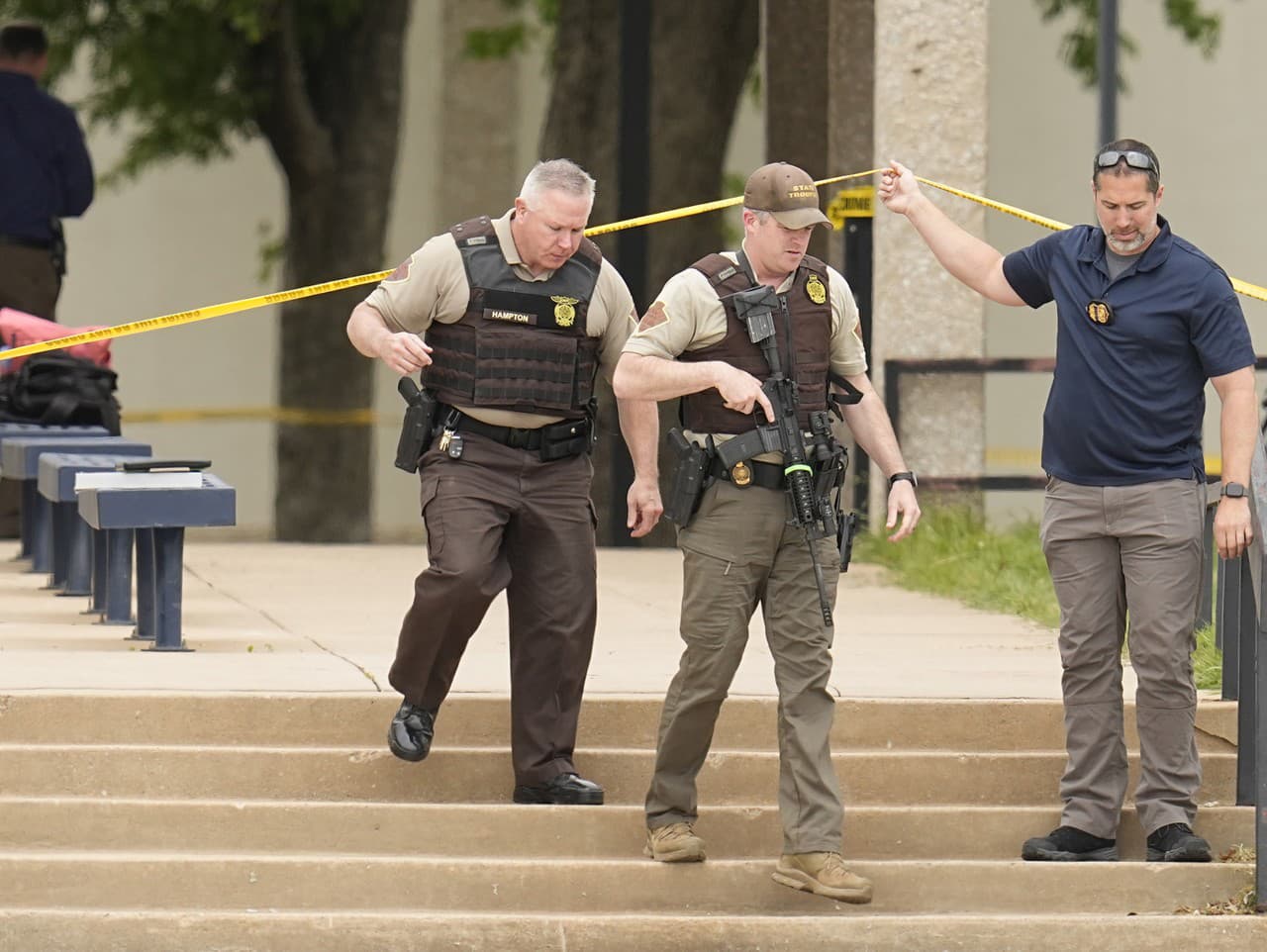 Pri streľbe na škole v Oklahome zomrel jeden človek