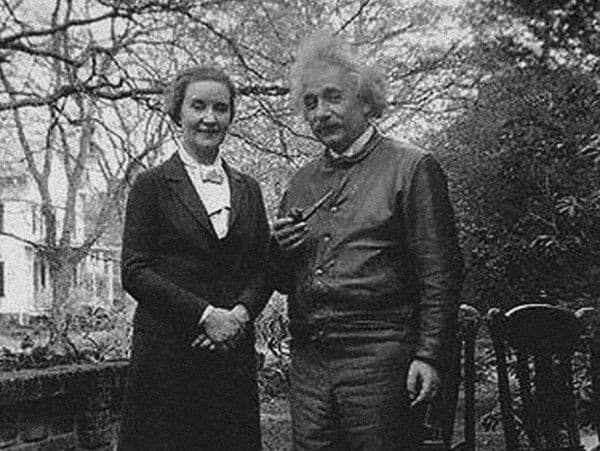 Konenková a Einstein