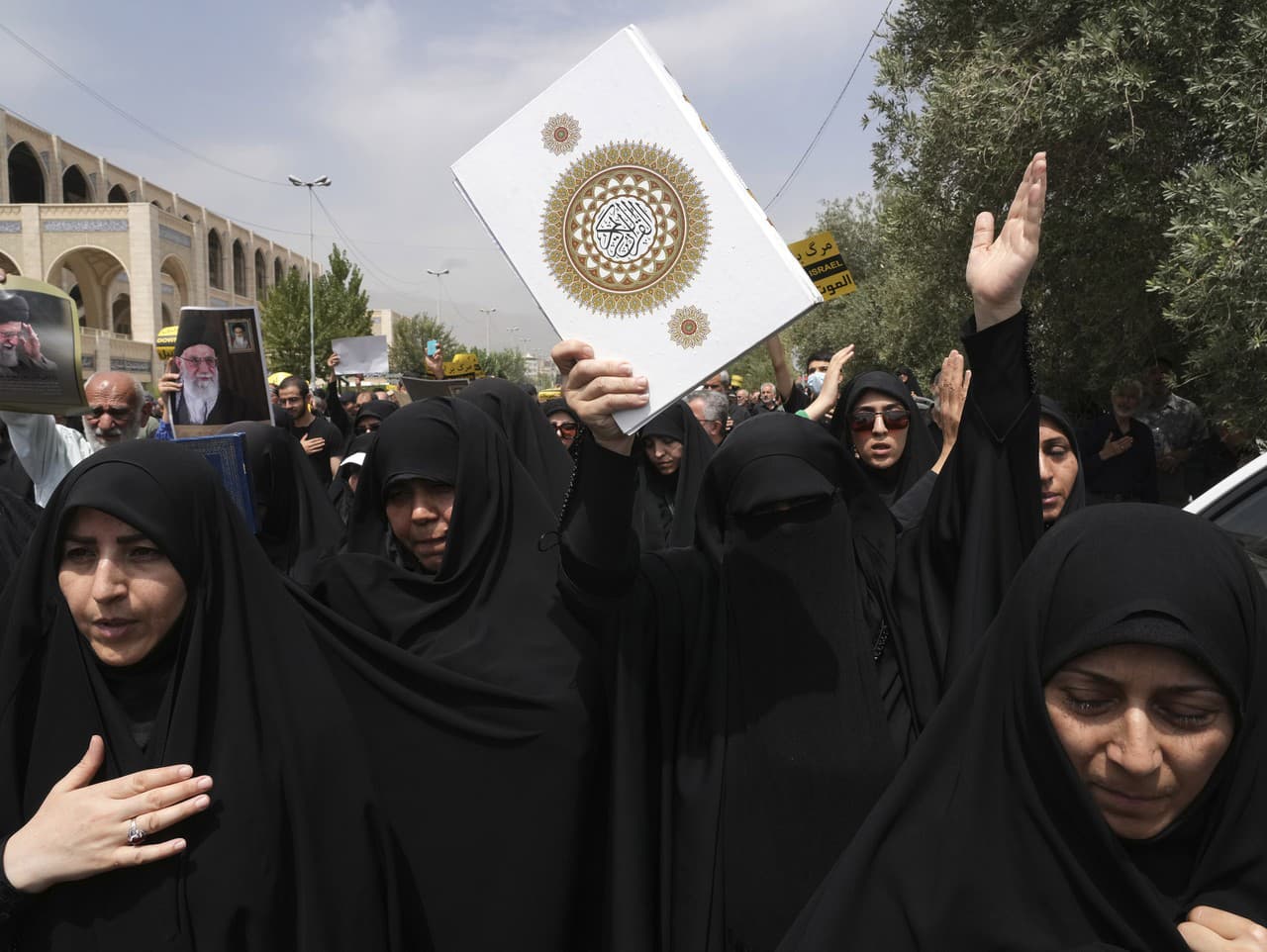 V Iráne, Iraku a Libanone protestovali proti znesväteniu Koránu vo Švédsku