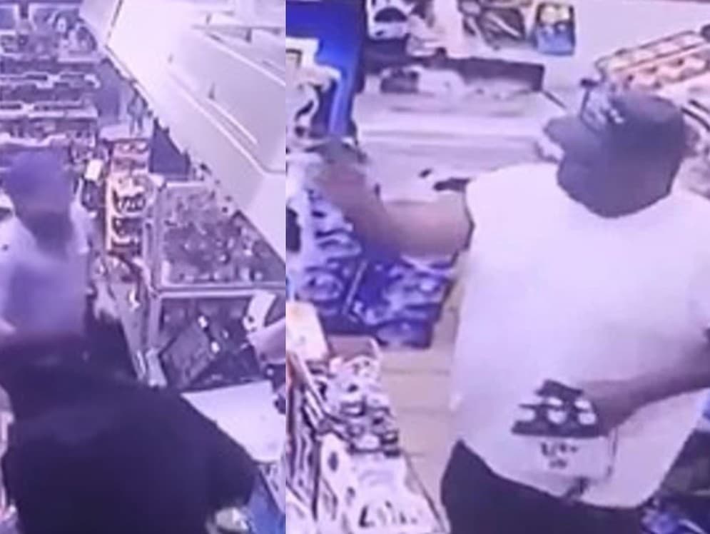 Zákazník strieľa na zlodeja, ktorý chce vykradnúť obchod