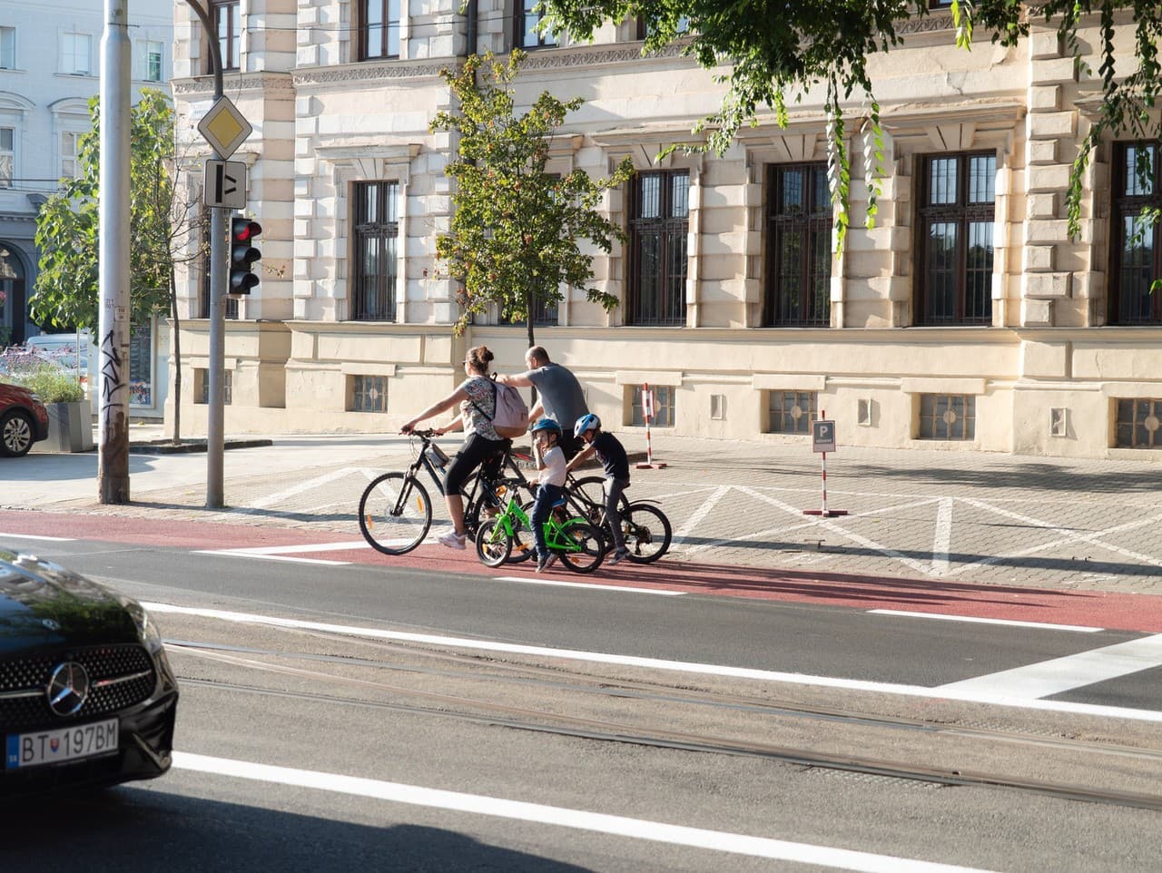 Cyklokoalícia vyvracia kritiku na cyklotrasu na bratislavskom dunajskom nábreží