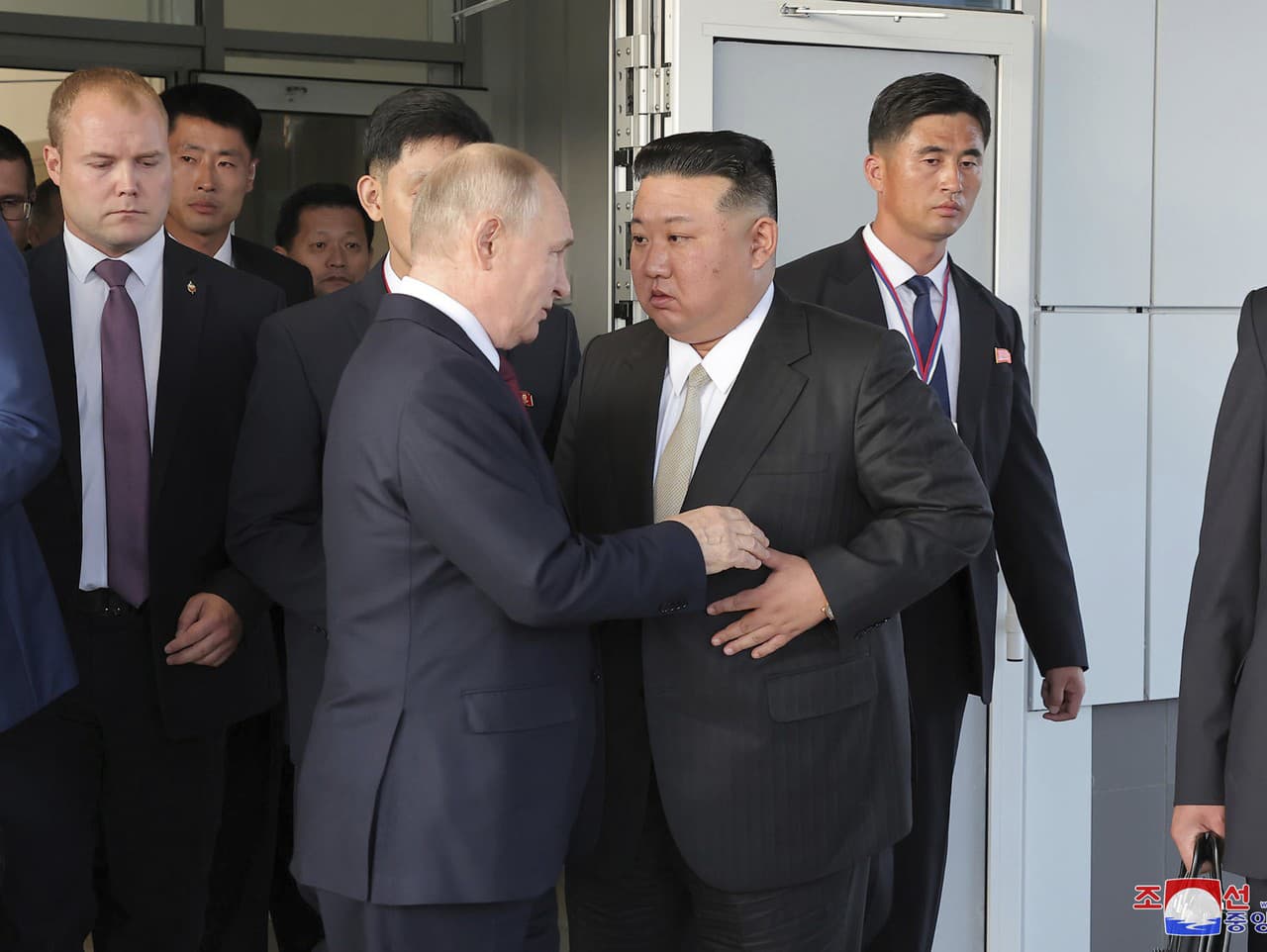 Vladimir Putin počas stretnutia s Kim Čong-unom