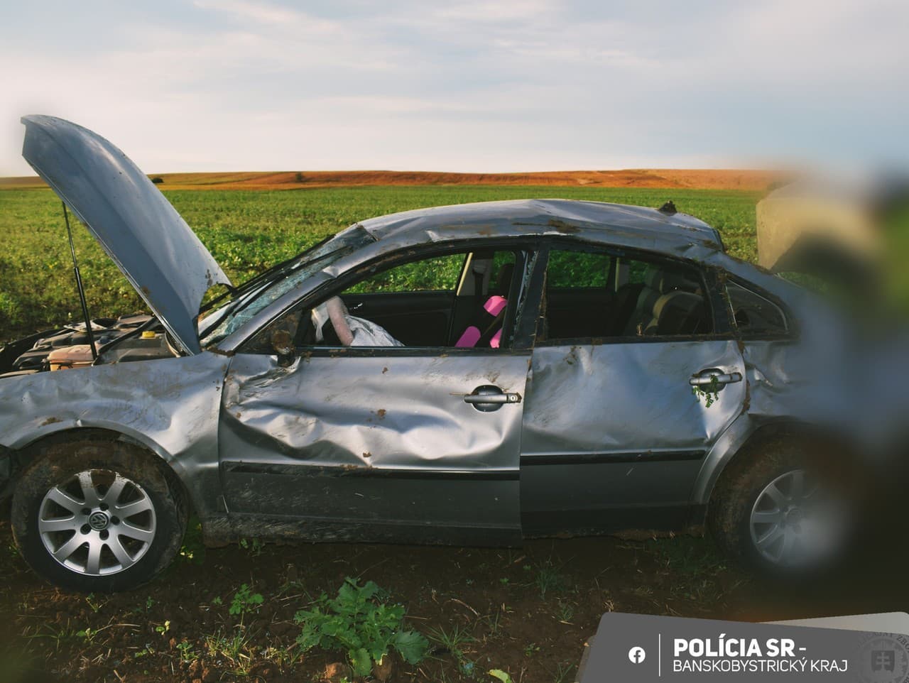 Pri nehode pri obci Číž sa vážne zranil 21-ročný spolujazdec