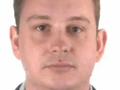 Touto fotografiou polícia verejne pátra po podozrivom Sebastianovi Majtczakovi.