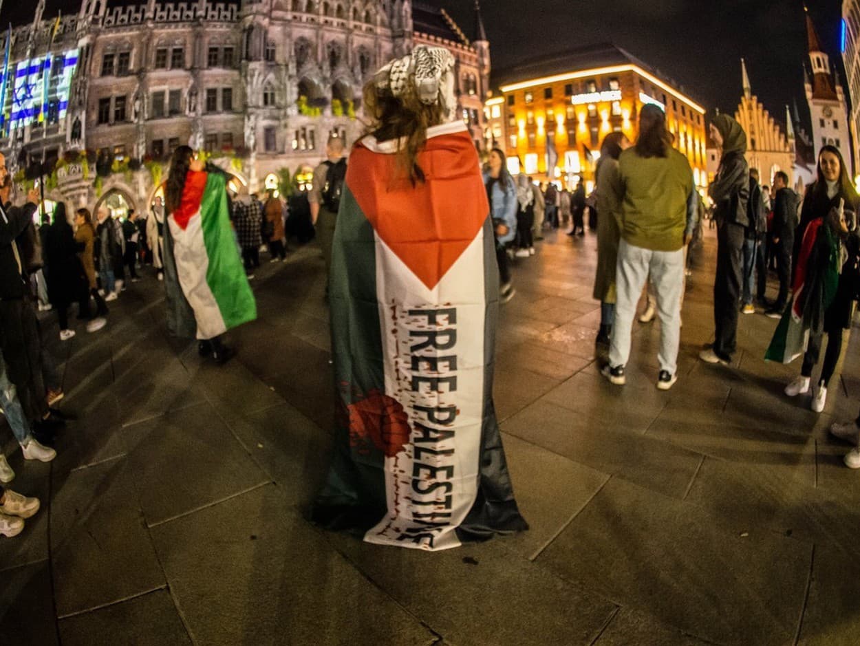 Demonštrácia na podporu Palestíny v nemeckom Mníchove.