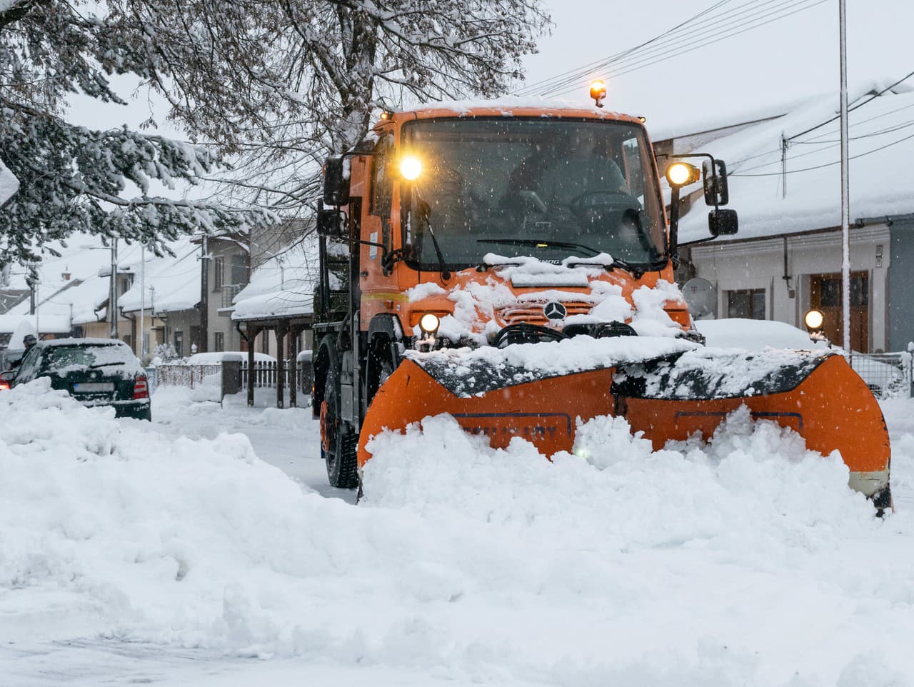 Slovensko zasiahla snehová kalamita