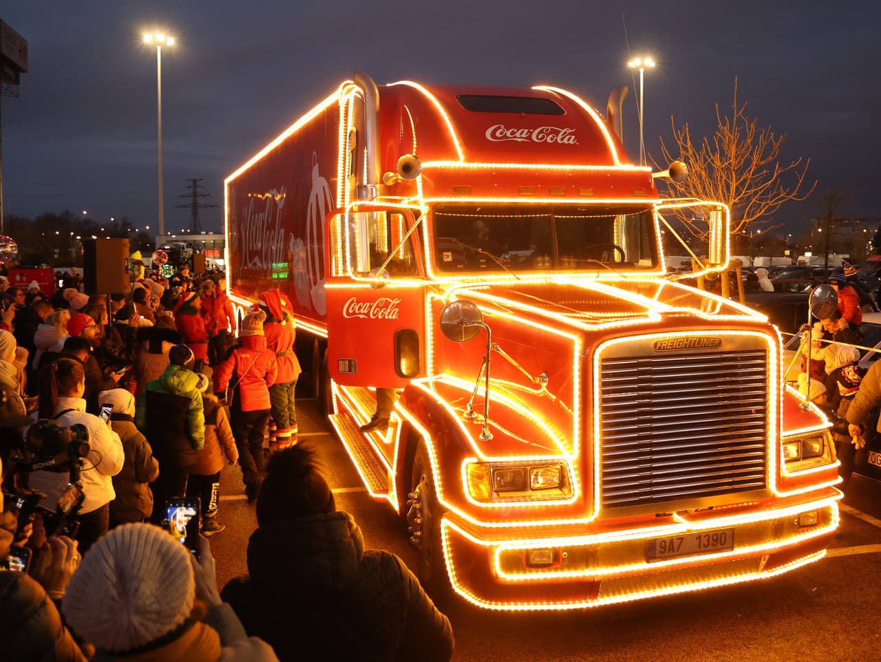 Vianočný Coca-Cola kamión odštartoval svoju roadshow.