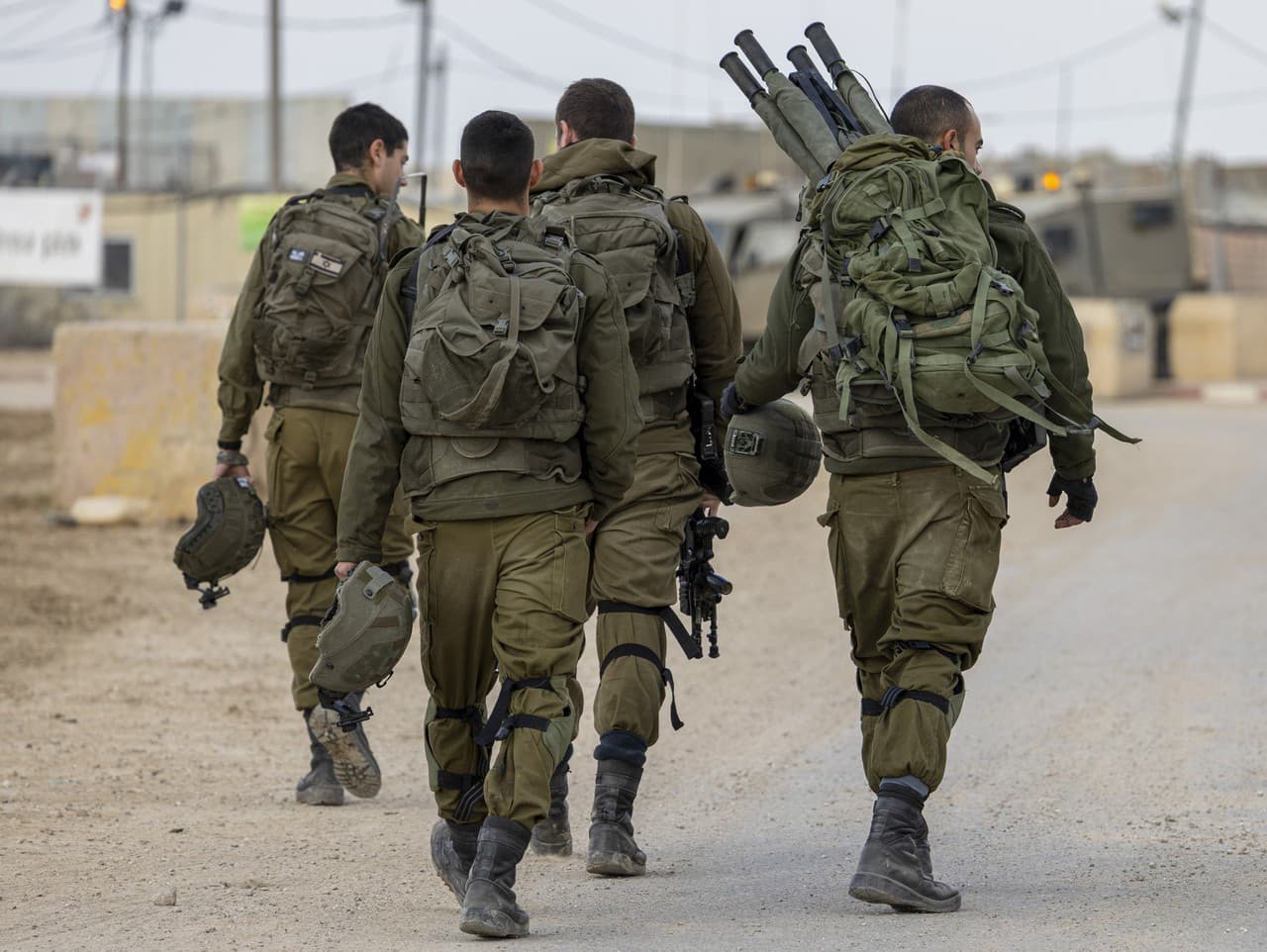 Izraelskí vojaci pri hraniciach pásma Gazy. Ilustračné foto