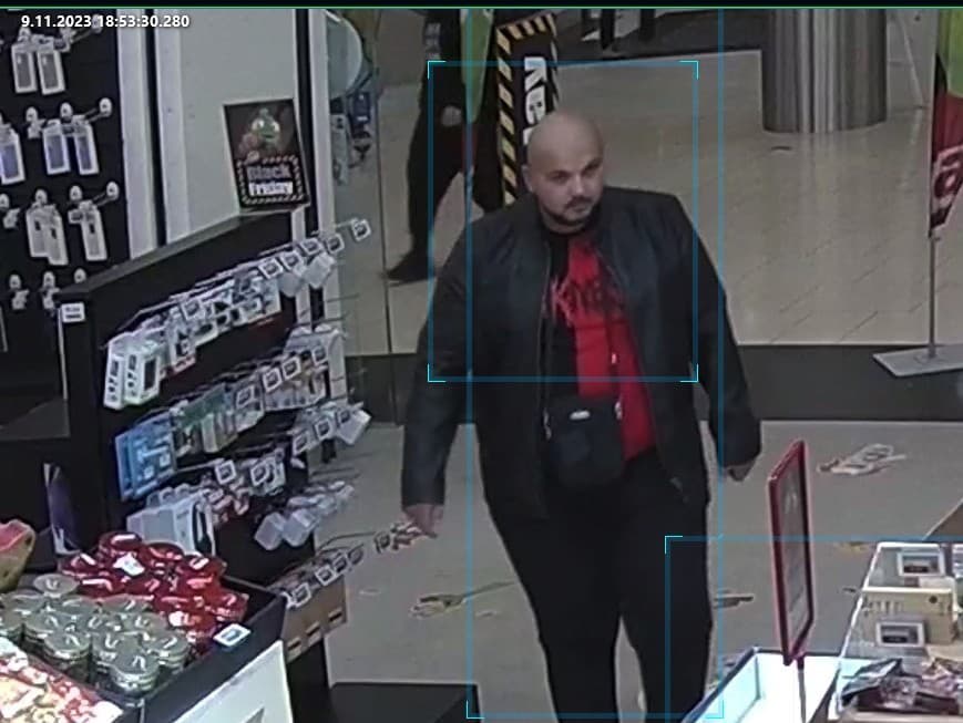 Polícia vyšetruje krádež vreckového počítača v obchodnom centre v Bratislave