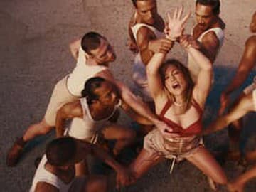 Jennifer Lopez, videoklip Can't Get Enough, 2024