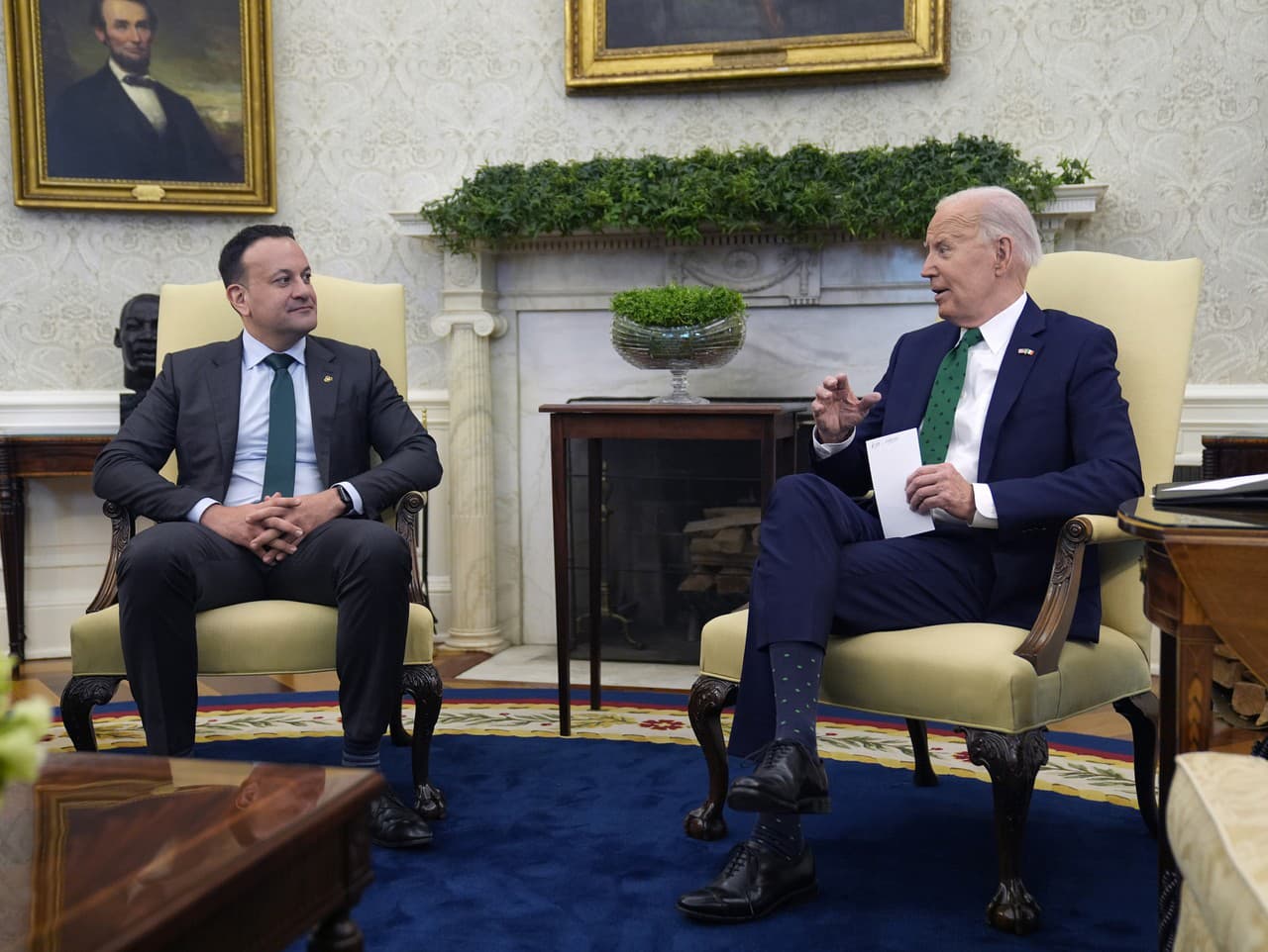 Americký prezident Joe Biden prijal v Bielom dome írskeho premiéra Lea Varadkara