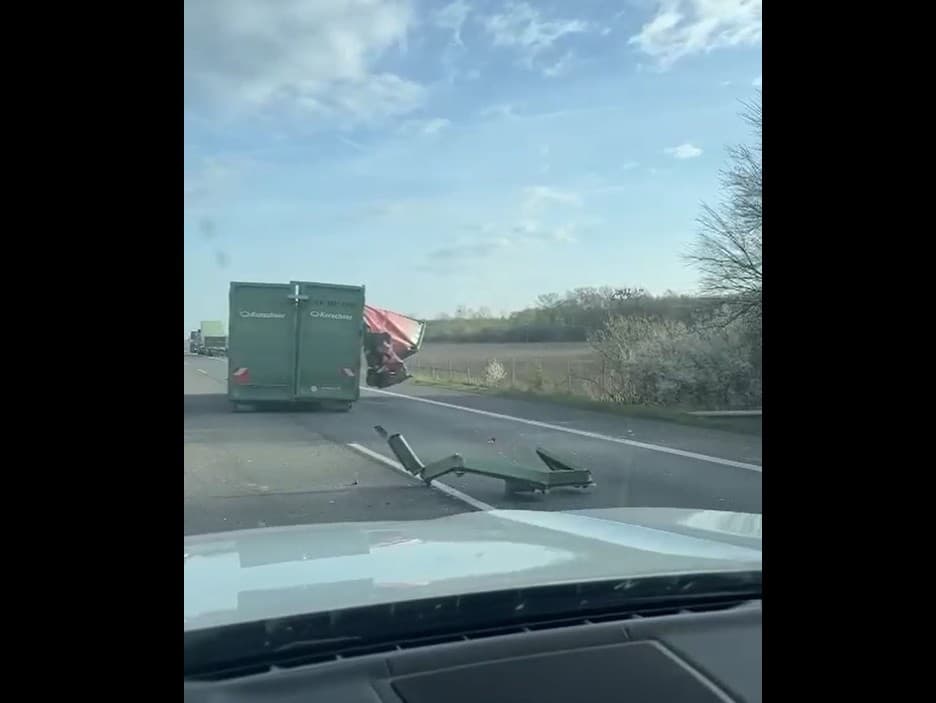 Kontajner na kamióne sa otrhol