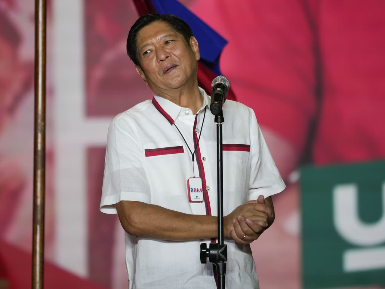 V prezidentských voľbách na Filipínach zvíťazil v utorok Ferdinand Marcos mladší