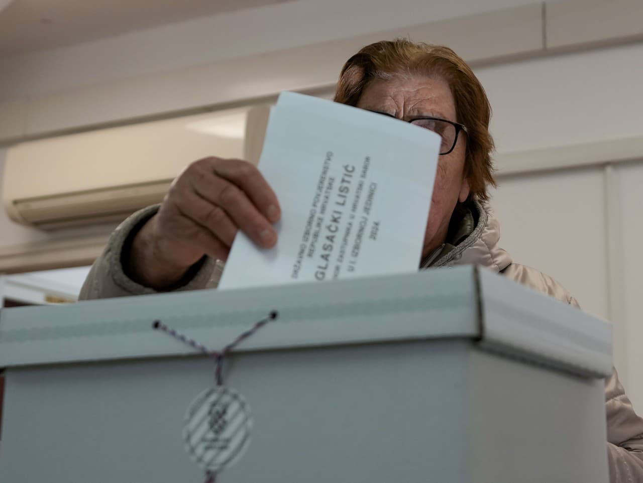 V Chorvátsku začali parlamentné voľby