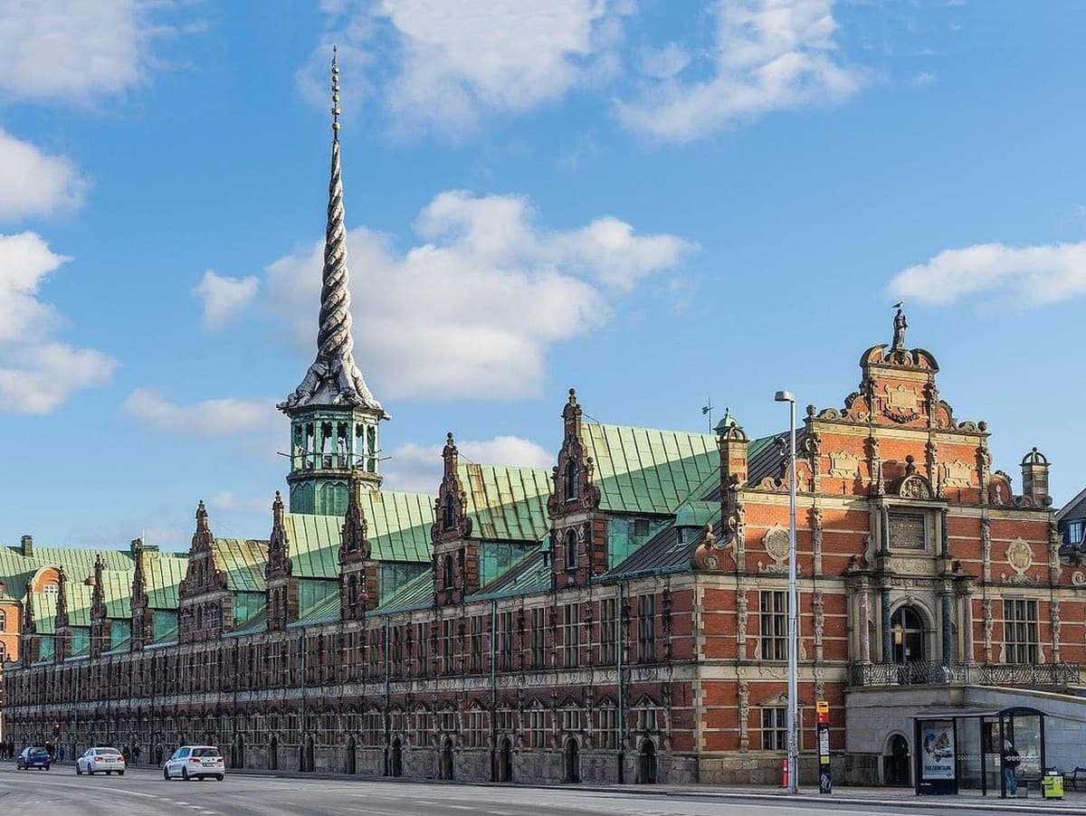 Kodanská burza cenných papierov postavená kráľom Kristiánom IV