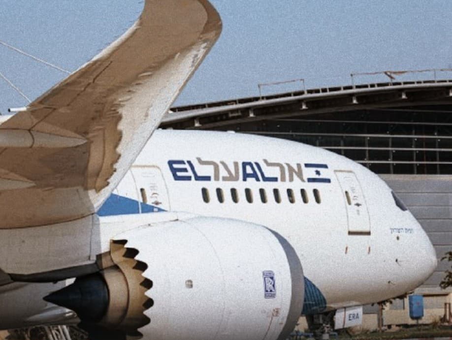 Turci odmietli dotankovať lietadlo izraelskej spoločnosti El Al, ktoré muselo núdzovo pristáť pri letovisku Antalya. 