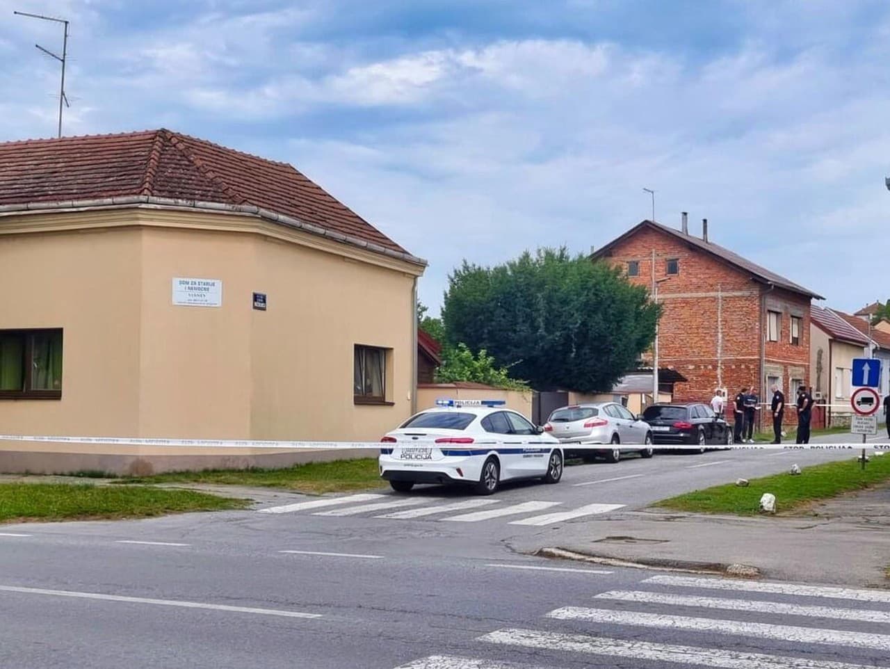 Miesto hroznej tragédie. Tu prišlo o život niekoľko obyvateľov domova seniorov.