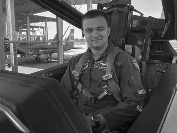 Ukrajinský pilot F-16 Alexej Mess alias 