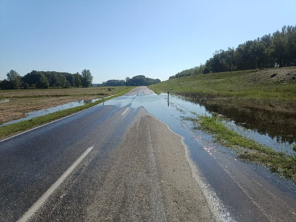 Zaplavené cesty v Dunajskej Strede