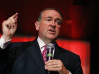 Mike Huckabee si servítku pred ústa rozhodne nedáva.