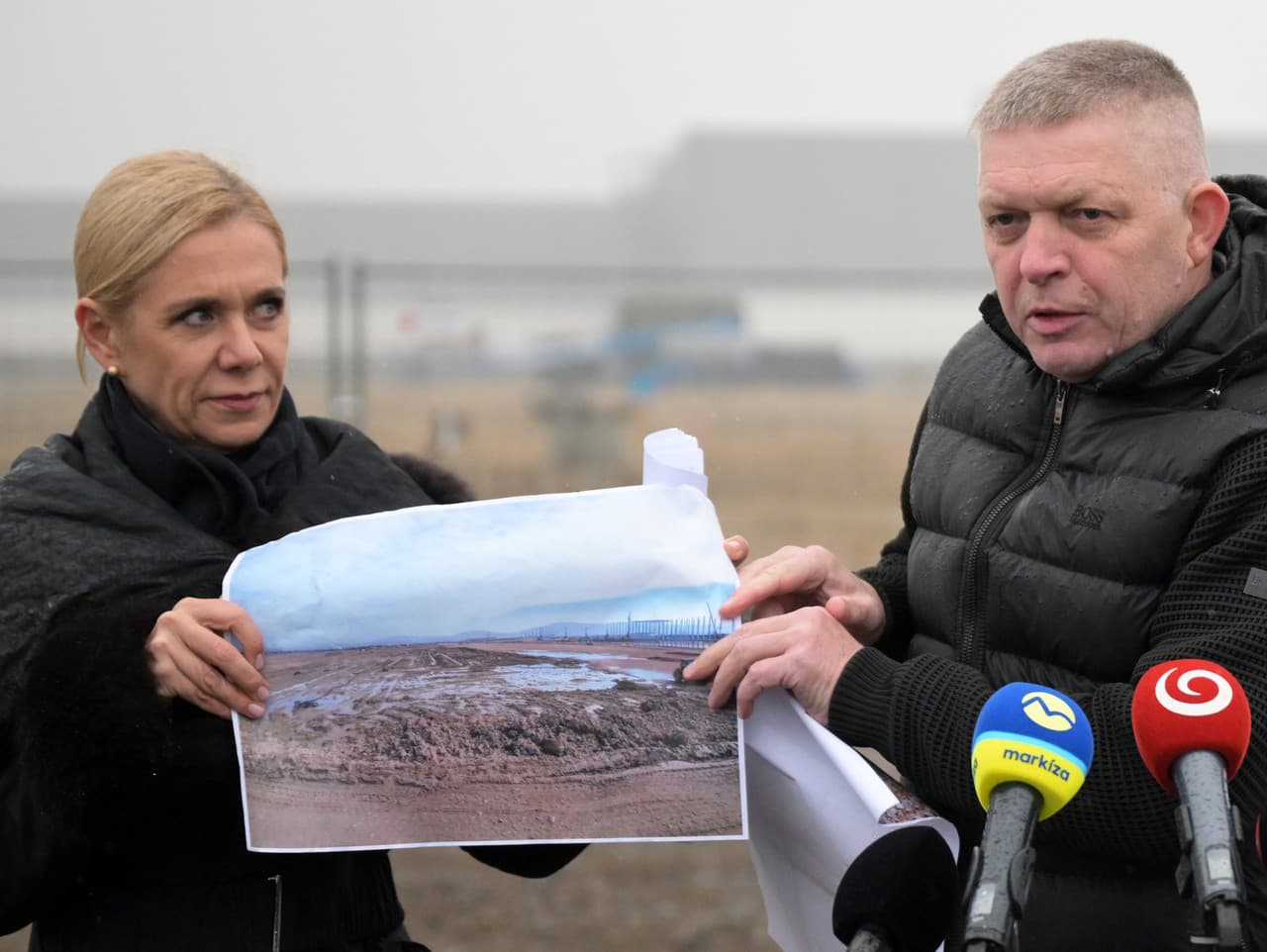 Robert Fico a Denisa Saková