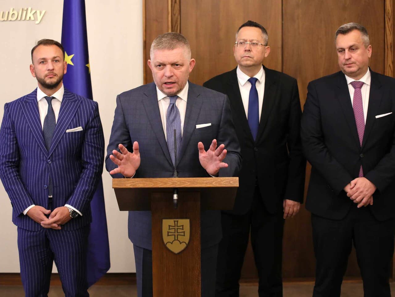 Robert Fico, Matúš Šutaj Eštok, Ladislav Kamenický a Andrej Danko