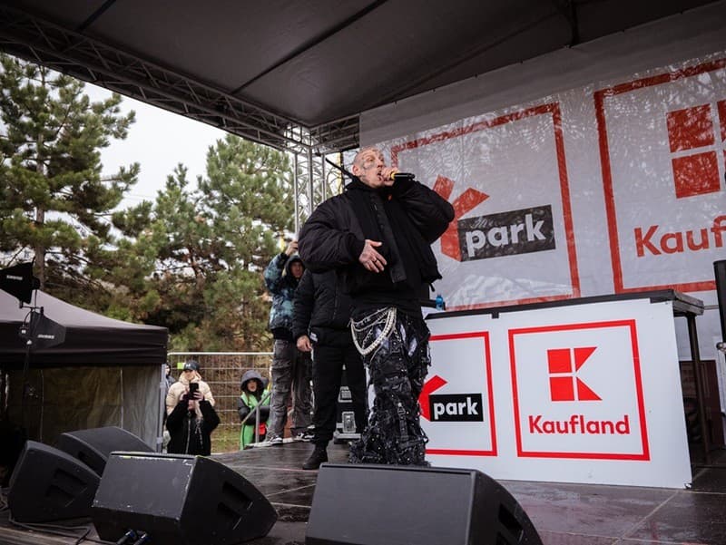 Na otváraní nechýbal ani Separ, fanúšikovia si jeho koncert nenechali ujsť